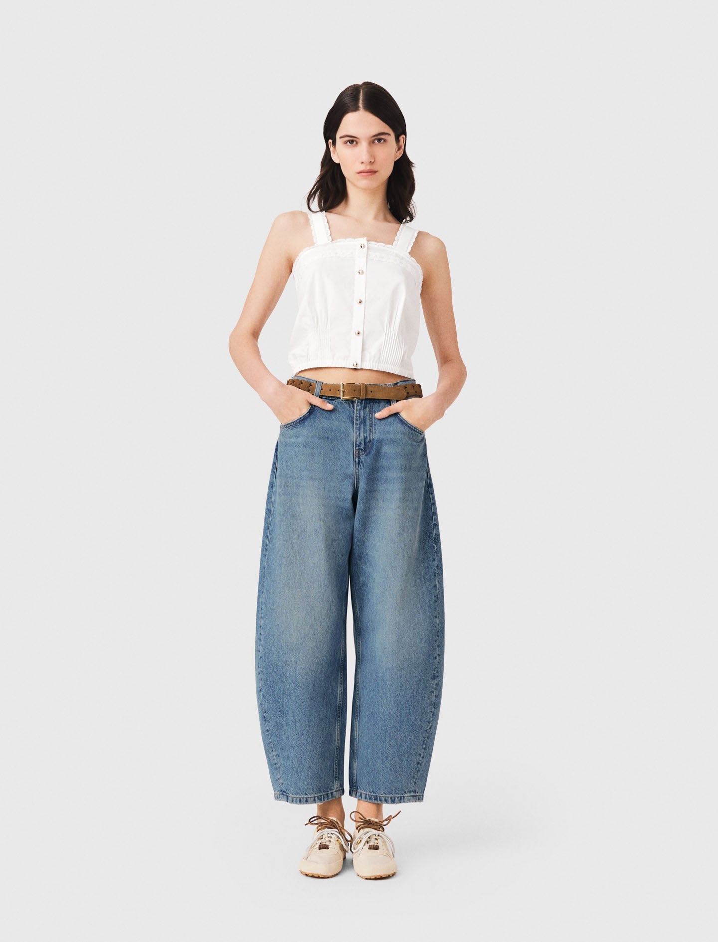 Crop top with lace trim White