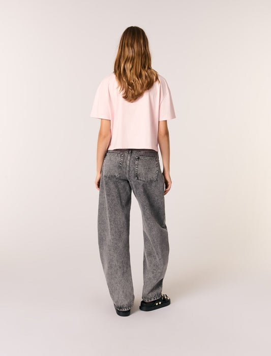 Pink T-shirt with jewellery neck
