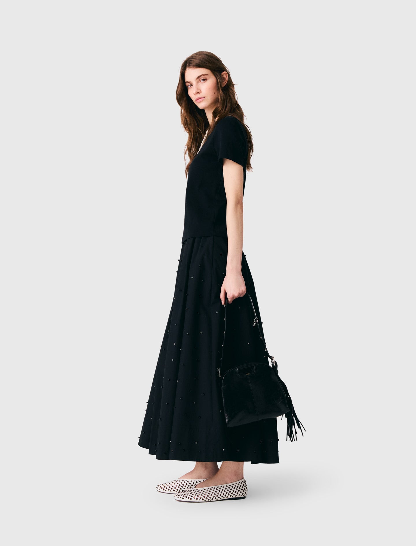 Detachable beaded collar T-shirt Black