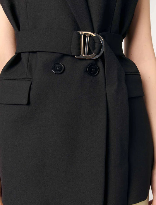 Black-Sleeveless suit jacket